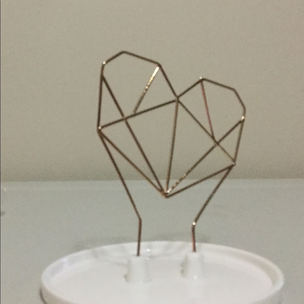 COXET Wire Heart Ceramic Jewelry Holder